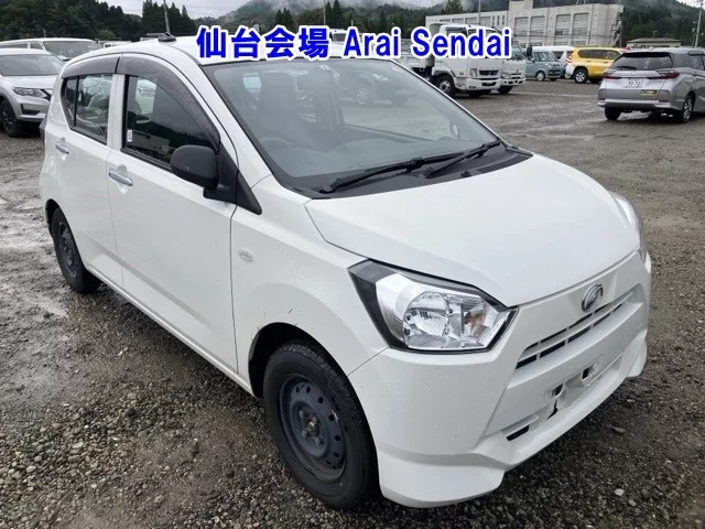Daihatsu Mira e:S LA350S 2021